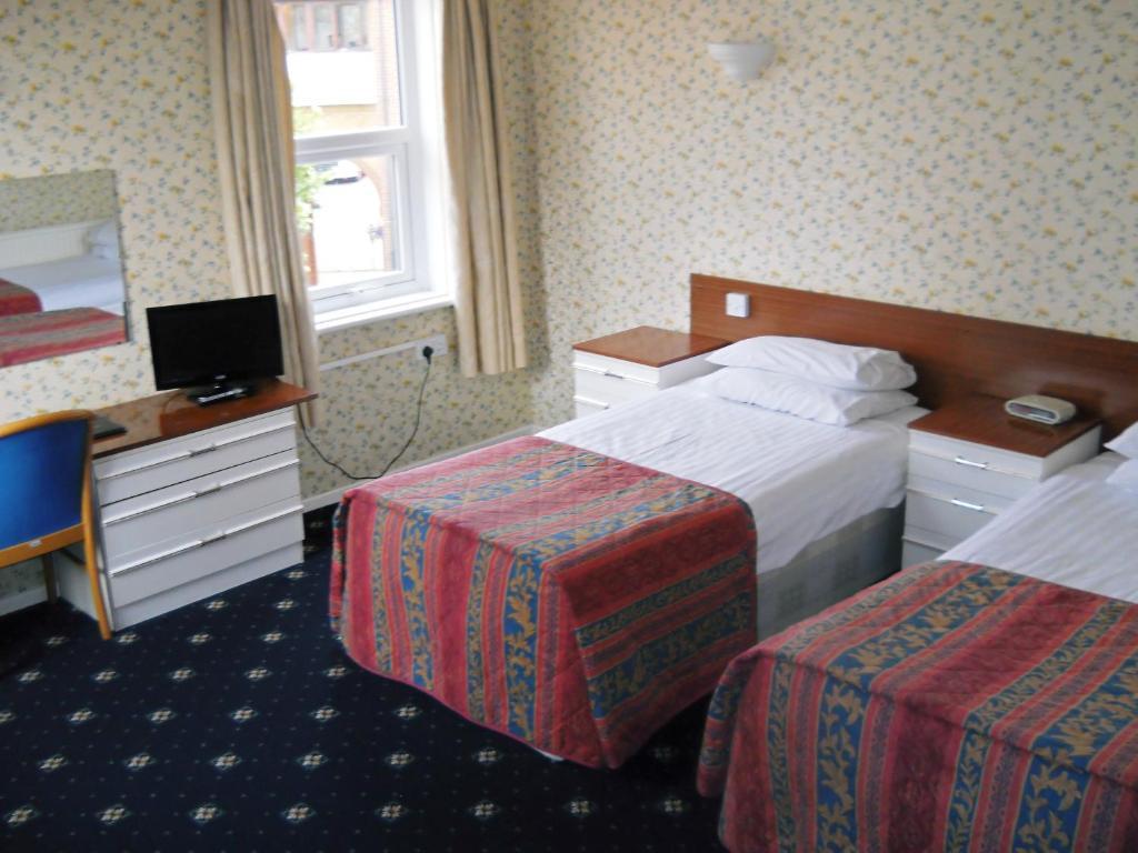 The Oakland Hotel Woodham Ferrers Habitación foto